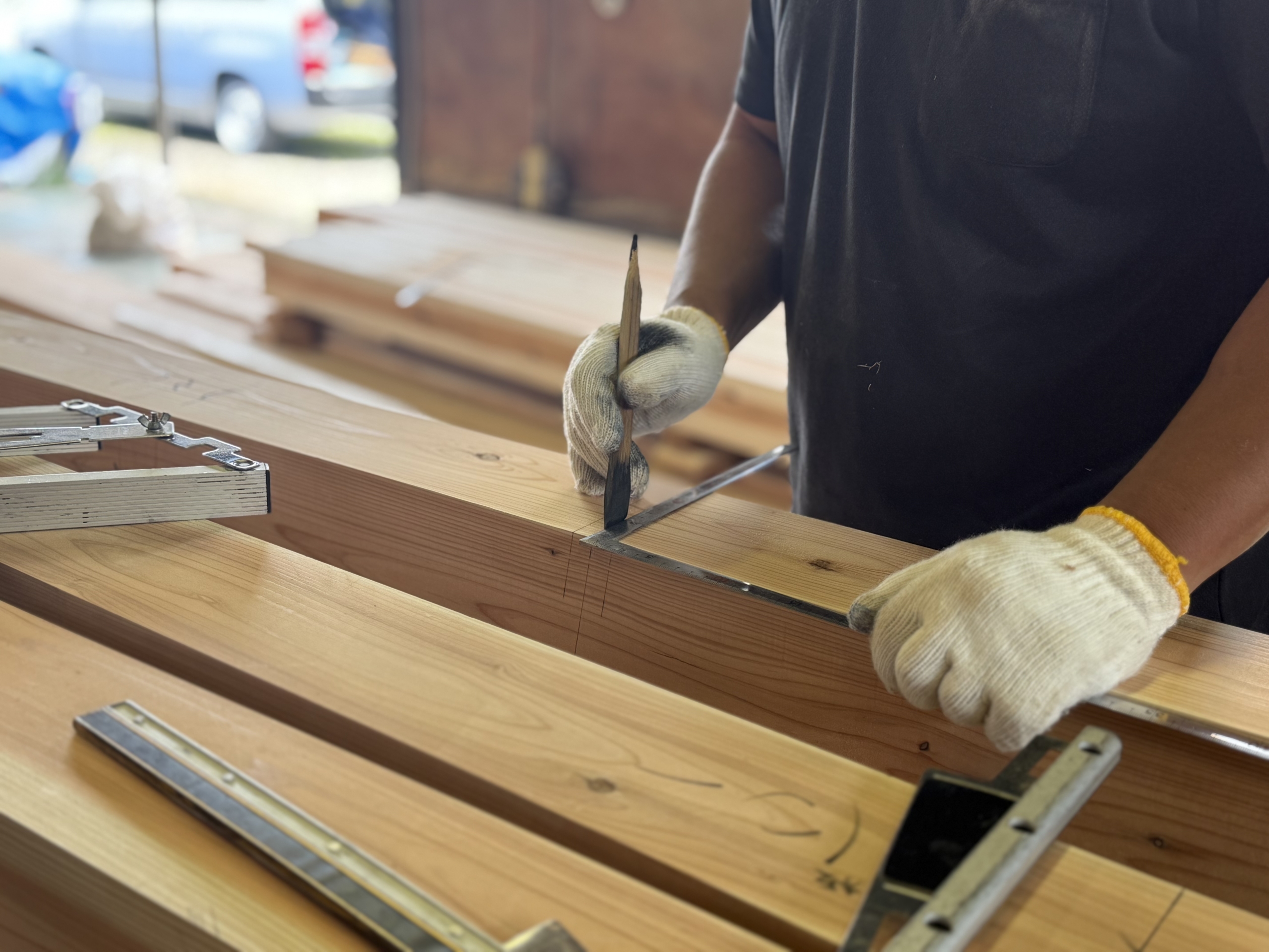 新社屋PJ】手刻み加工ならでは。「墨付け」の見学に行ってきました